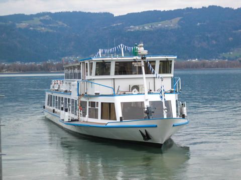 "MS Bayern" der Bodenseeschifffahrt auf dem Bodensee. 